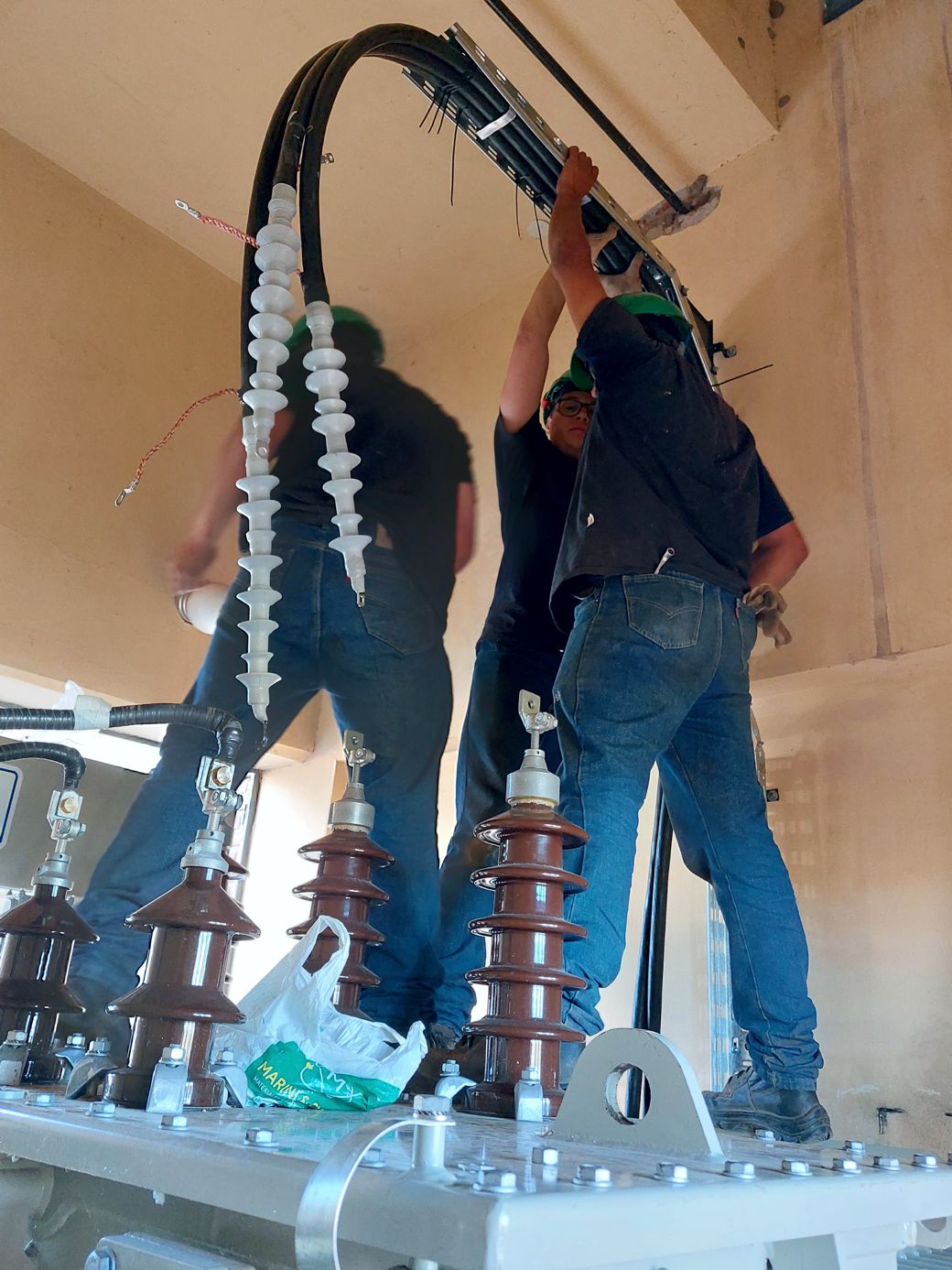 Tendido eléctrico de alta tensión